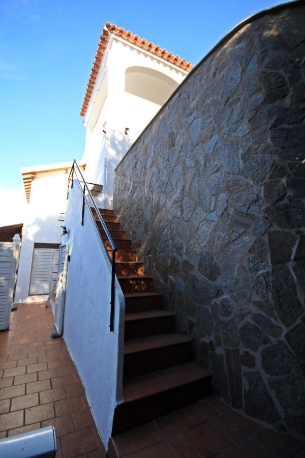 Wunderschoenes Kleines Apartment Fuer 2 Personen Mit Idylischen Blick Ins Gruene Cala Galdana  Exterior photo
