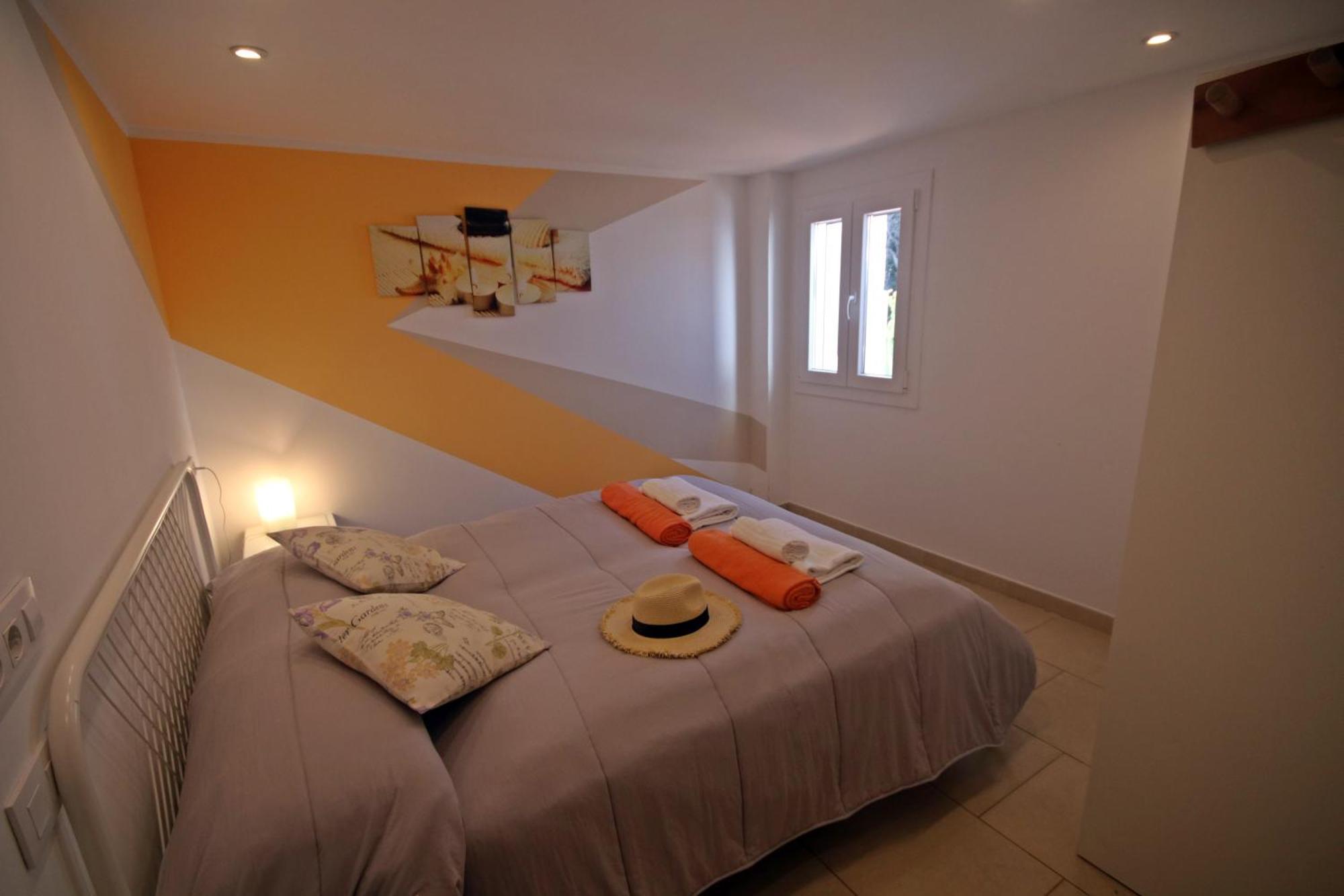 Wunderschoenes Kleines Apartment Fuer 2 Personen Mit Idylischen Blick Ins Gruene Cala Galdana  Exterior photo
